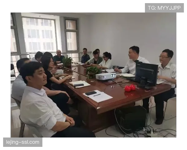 深入解析篮球跳球规则的启动时机与具体流程 深入解析篮球跳球规则的启动时机与具体流程